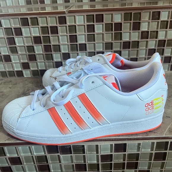 adidas gazelle silver green womens Adidas Superstar Men's Shoes Cloud White-Ecru Tint-Orange Rush main image 1